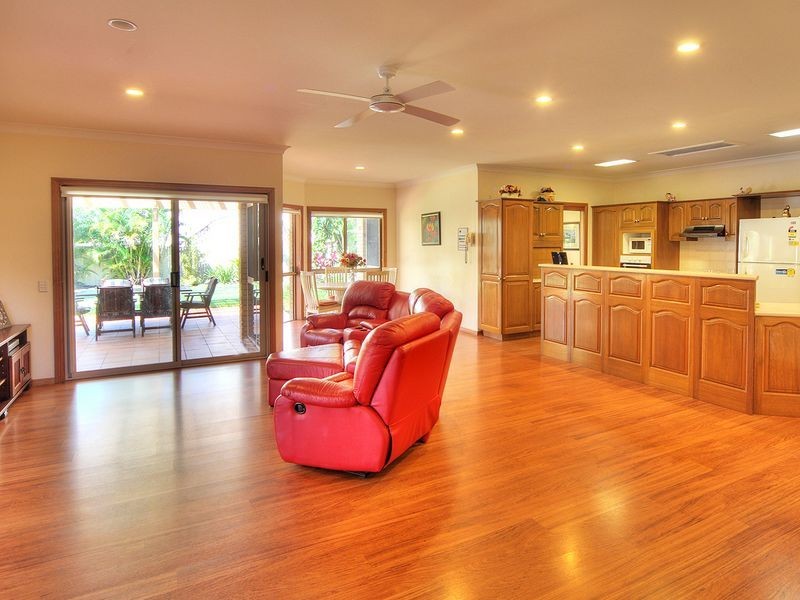 6 Capstan Place, Macgregor QLD 4109