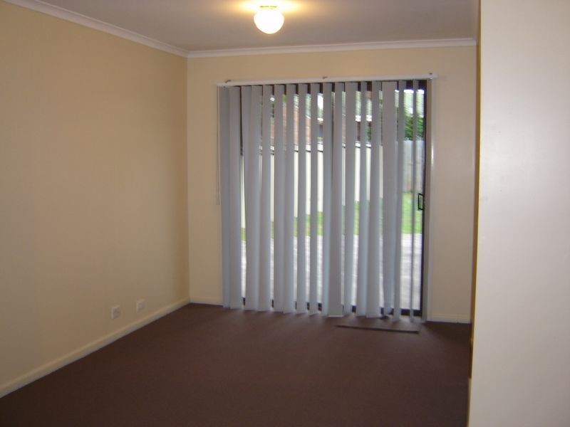 17 Colisa Crescent, Regents Park QLD 4118