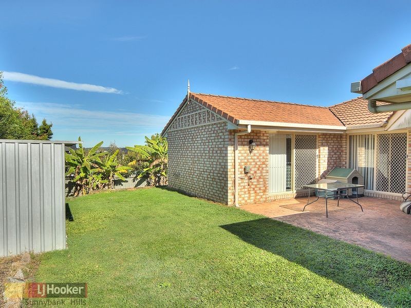 99 Golden Rain Place, Stretton QLD 4116