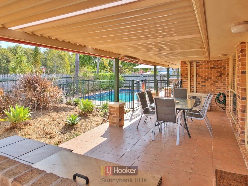 22 Golden Avenue, Calamvale QLD 4116
