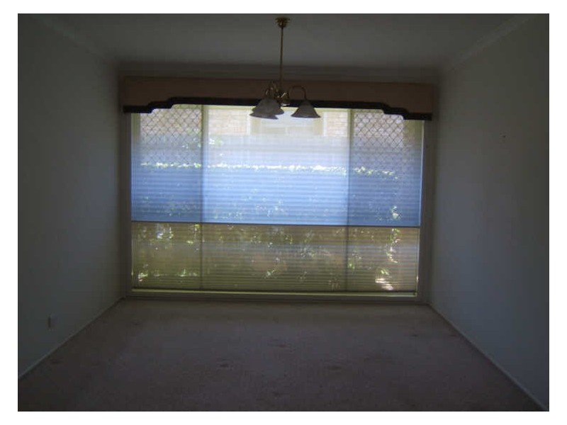 8 Azalea Crescent, Calamvale QLD 4116