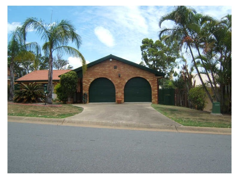 15 Chenin Street, Calamvale QLD 4116