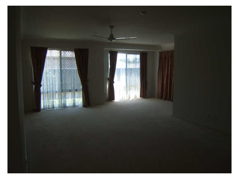 11 Brookfield Court, Parkinson QLD 4115