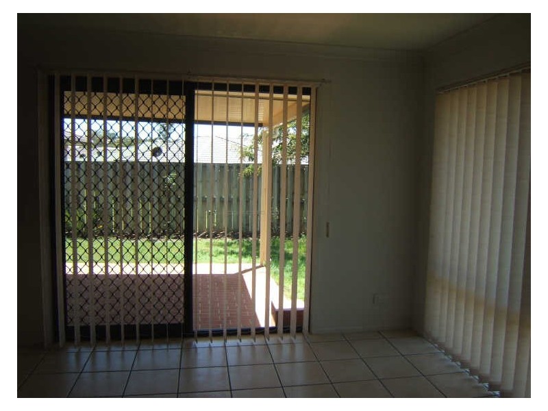 11 Brookfield Court, Parkinson QLD 4115