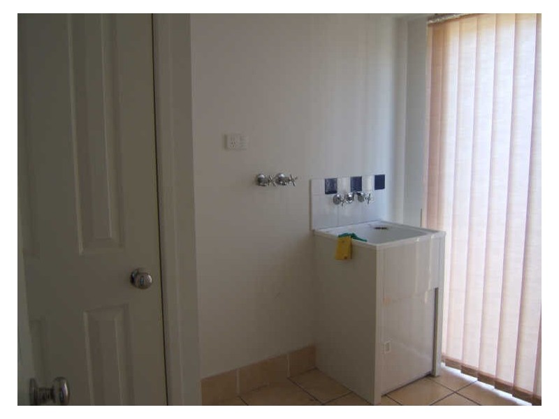 11 Brookfield Court, Parkinson QLD 4115