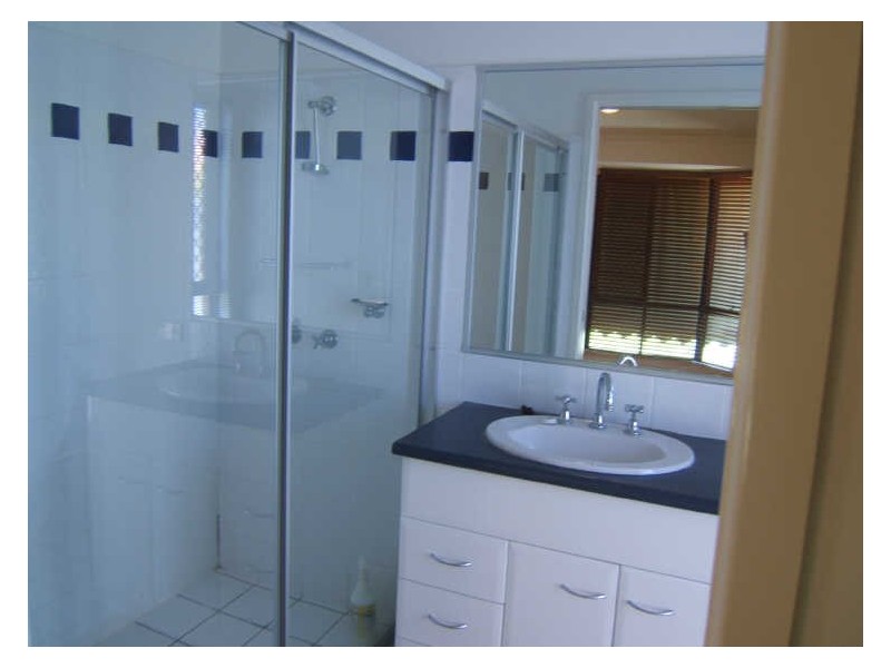 11 Brookfield Court, Parkinson QLD 4115