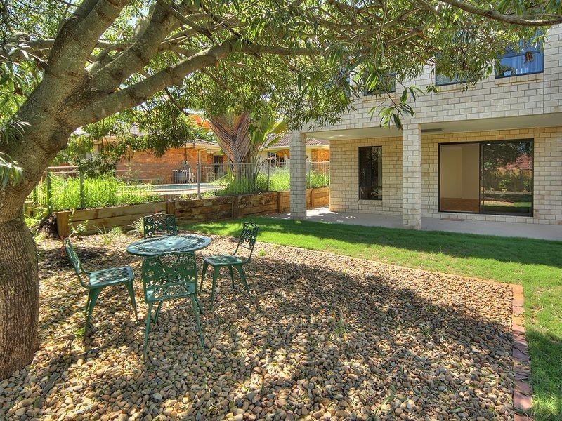 9 Grandchester Street, Sunnybank Hills QLD 4109