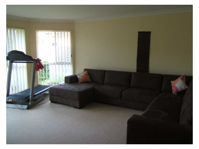 10 Hickory Place, Calamvale QLD 4116