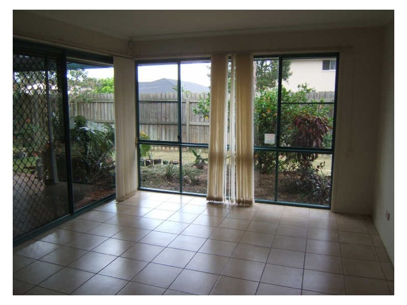 8 Benbek Circuit, Sunnybank Hills QLD 4109