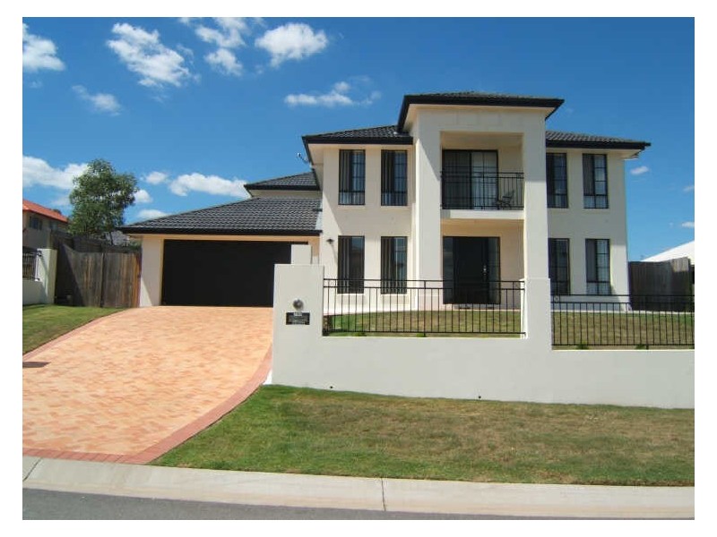 150 White Cedar Circuit, Stretton QLD 4116