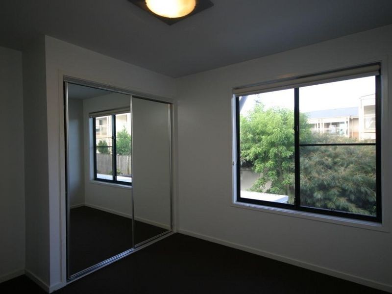 21 Mode Place, Eight Mile Plains QLD 4113