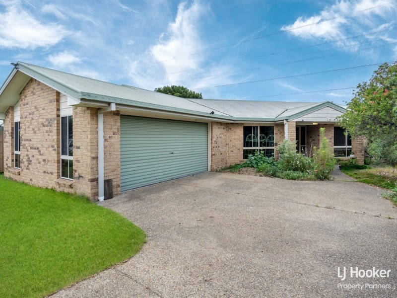 54 Blue Grass Crescent, Eight Mile Plains QLD 4113