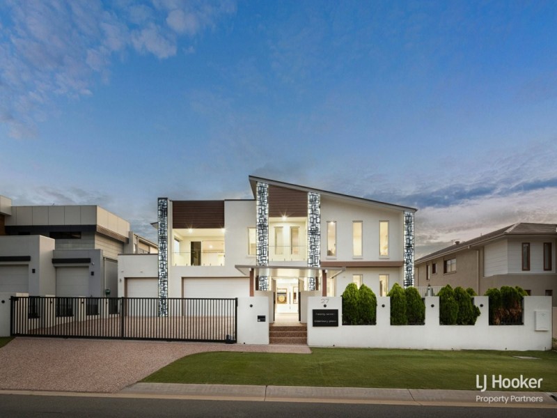 27 Elderbury Place, Stretton QLD 4116