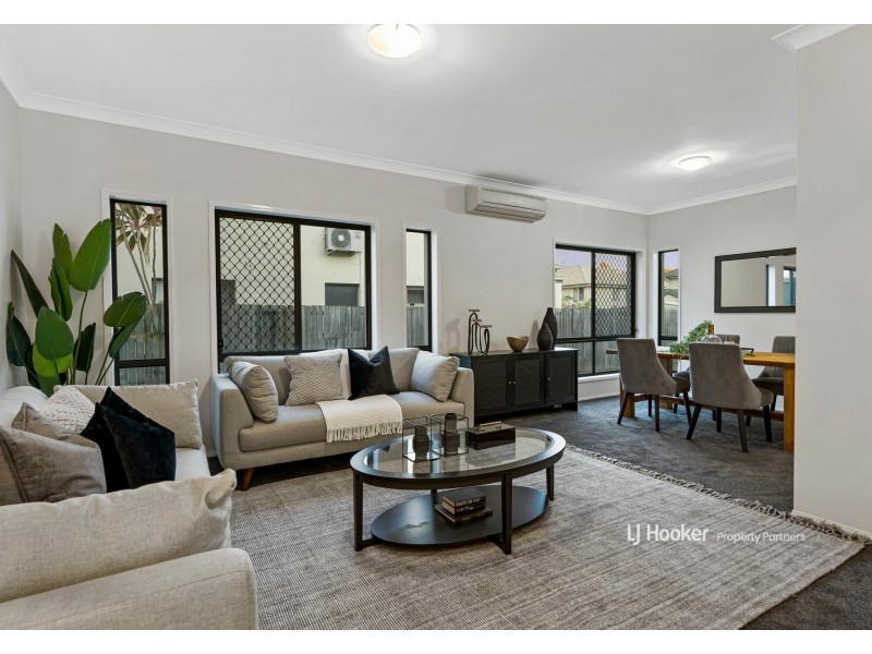 30 Aldea Place, Stretton QLD 4116