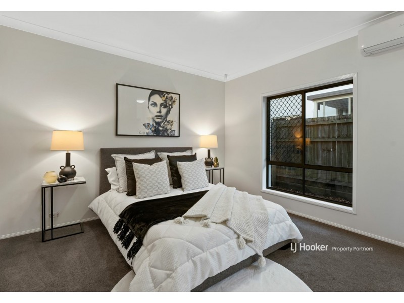 30 Aldea Place, Stretton QLD 4116