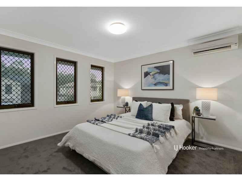 30 Aldea Place, Stretton QLD 4116