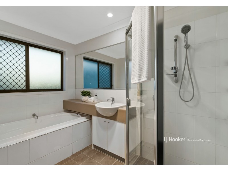 30 Aldea Place, Stretton QLD 4116