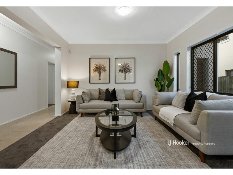 30 Aldea Place, Stretton QLD 4116