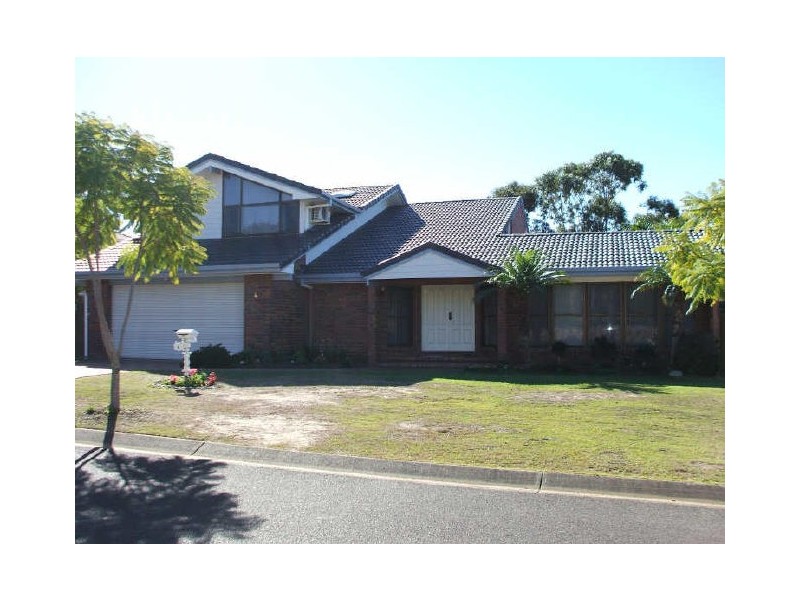 4 Hoover Court, Stretton QLD 4116