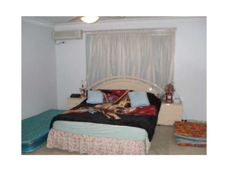 2 Harrison Street, Stretton QLD 4116