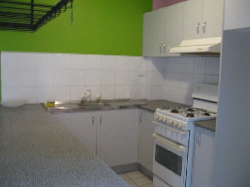 1/18 Querrin Street, Yeronga QLD 4104