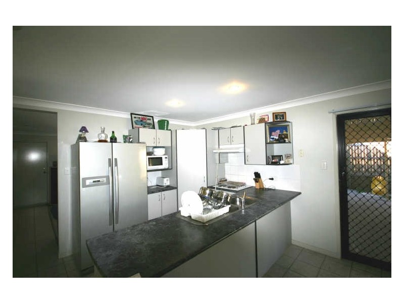 10 Kennedy Crescent, Acacia Ridge QLD 4110