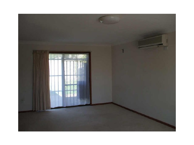 7 Hoover Court, Stretton QLD 4116