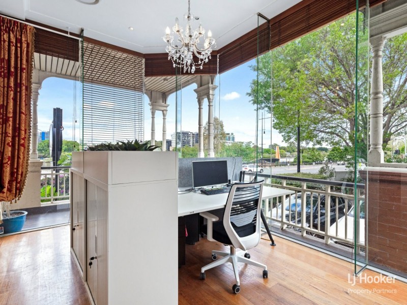 6/249 Coronation Drive, Milton QLD 4064