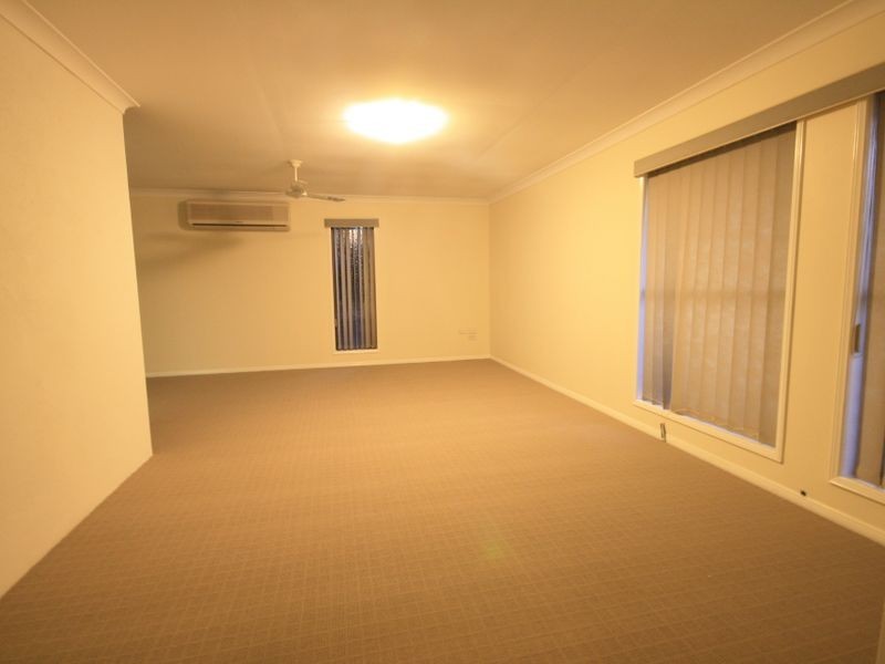 34 Hellawell Road, Sunnybank Hills QLD 4109