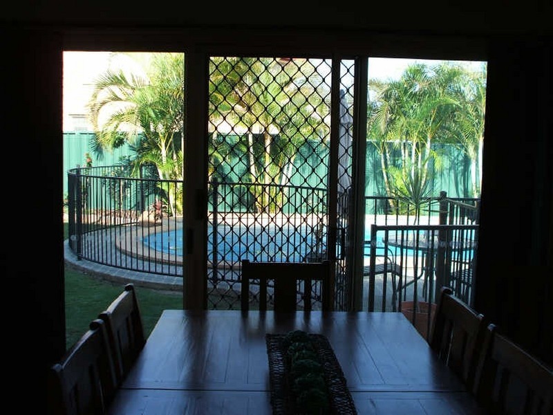 5 Glenna Pl, Parkinson QLD 4115