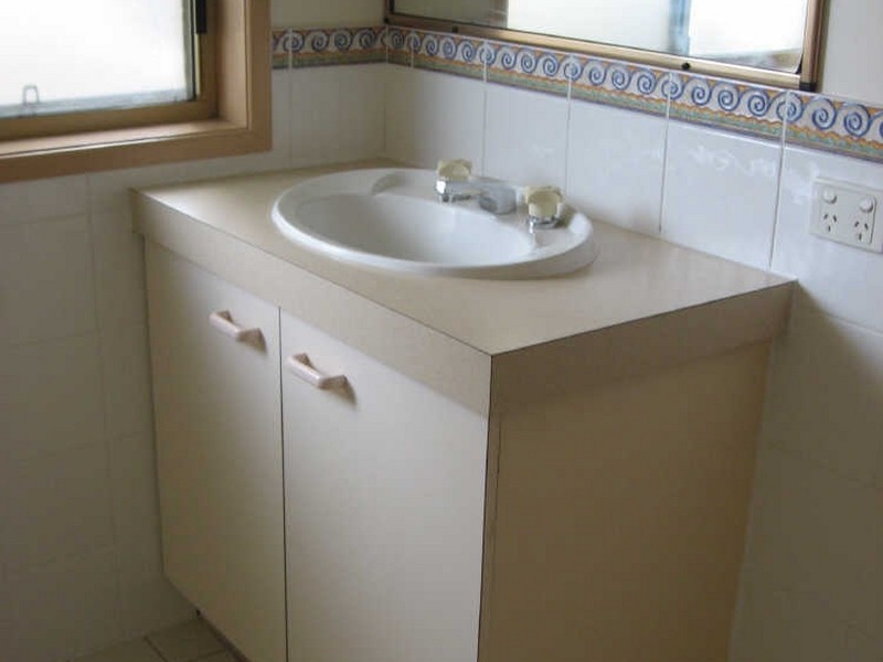 14 Barcrest Street, Crestmead QLD 4132