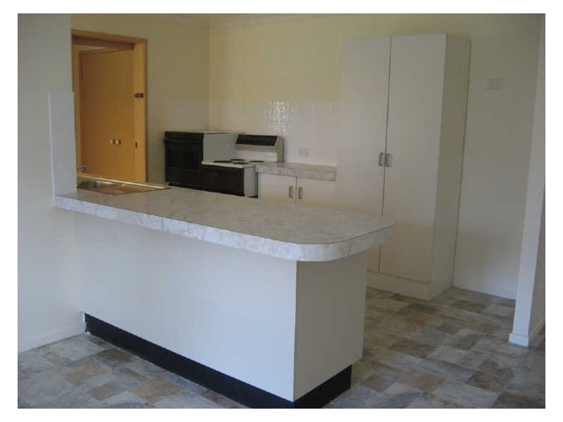 14 Barcrest Street, Crestmead QLD 4132