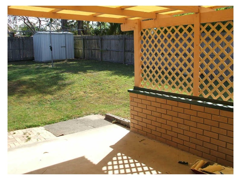 14 Barcrest Street, Crestmead QLD 4132