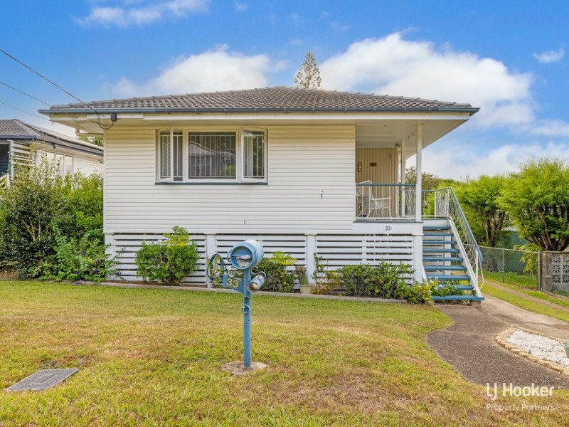 33 Milanion Crescent, Carindale QLD 4152