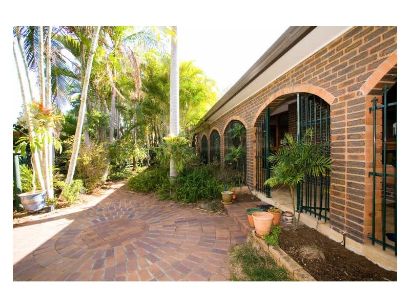 121 Dunedin Street, Sunnybank QLD 4109