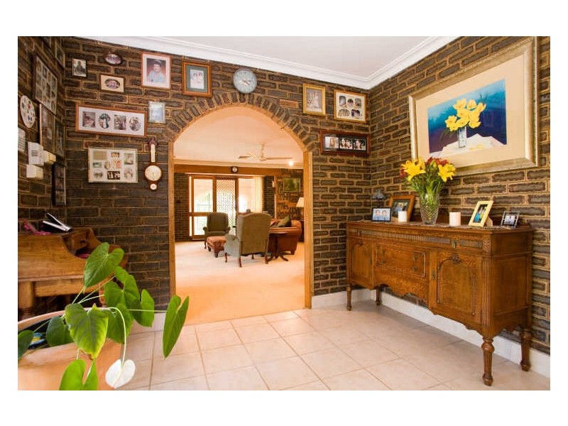 121 Dunedin Street, Sunnybank QLD 4109