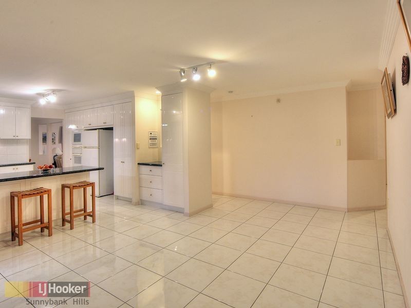 15 Hathaway Place, Sunnybank Hills QLD 4109