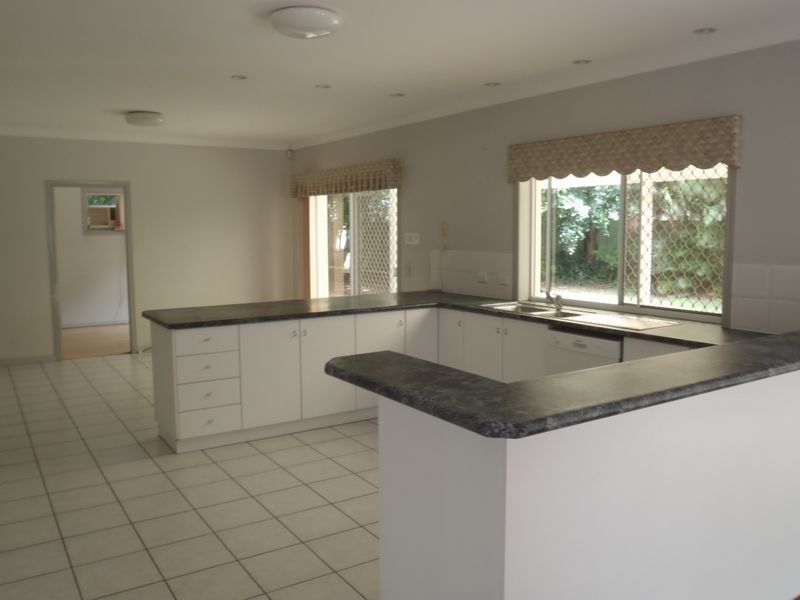 10 Park Avenue, Sunnybank Hills QLD 4109