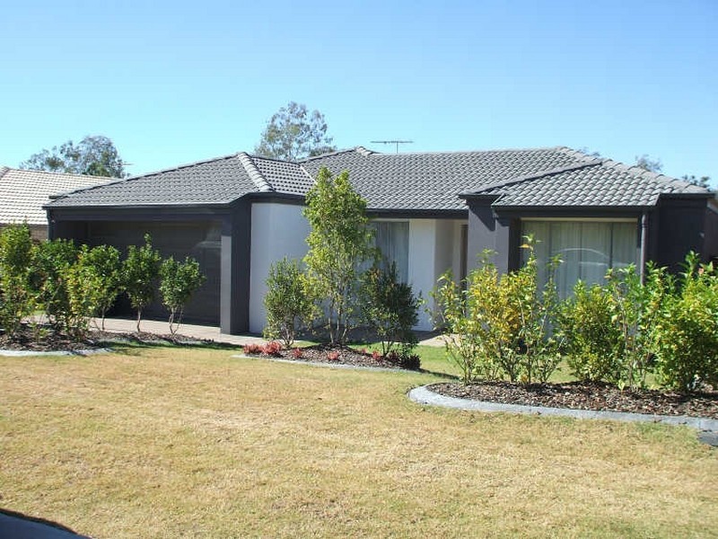 52 Kakadu Street, Parkinson QLD 4115