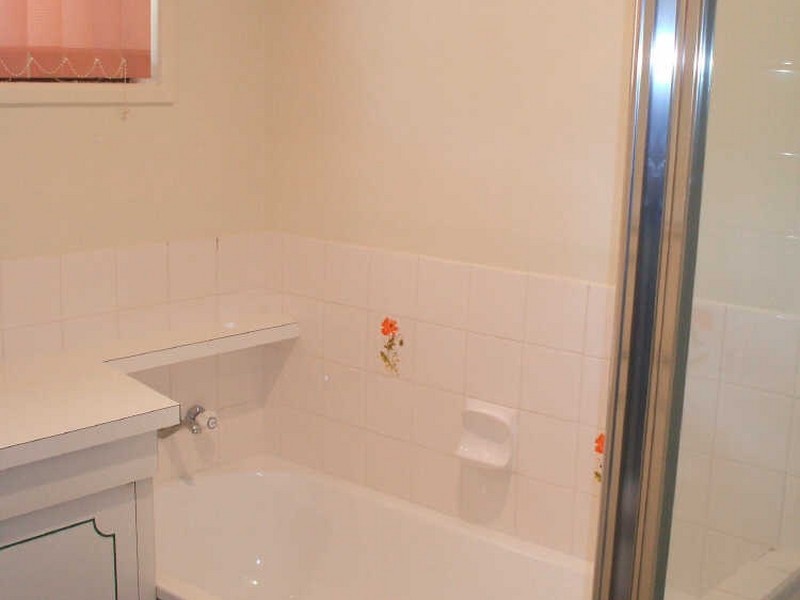 12 Bond Street, Rochedale South QLD 4123