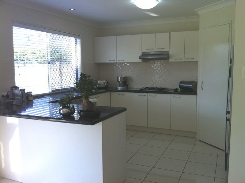 8 Annie Place, Kuraby QLD 4112