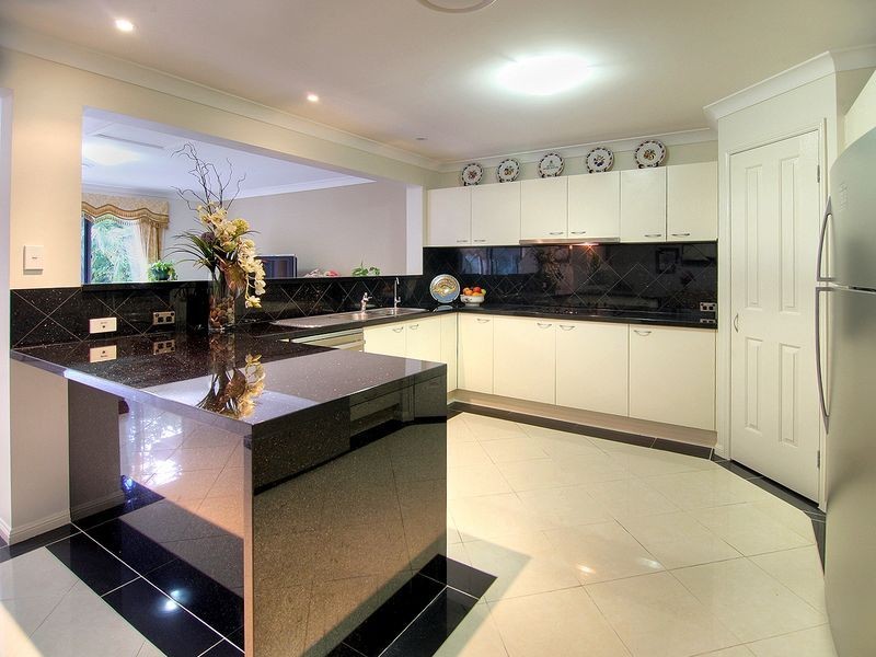 7 Fairbank Street, Sunnybank QLD 4109