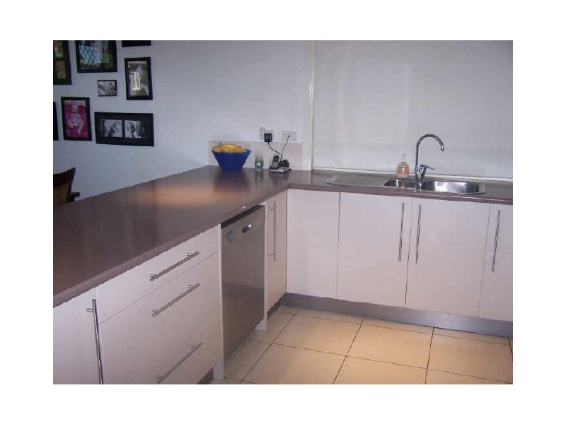 4 Selsey Street, Runcorn QLD 4113