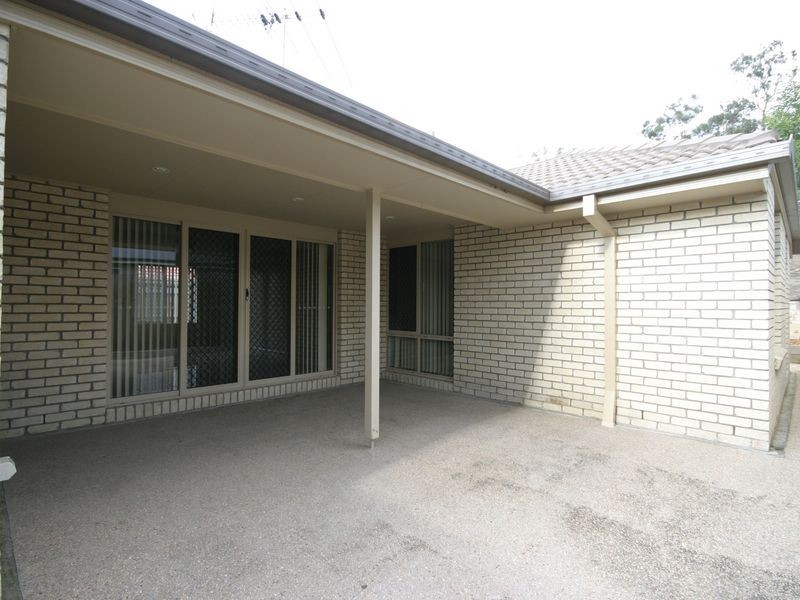 52 Larapinta Circuit, Parkinson QLD 4115