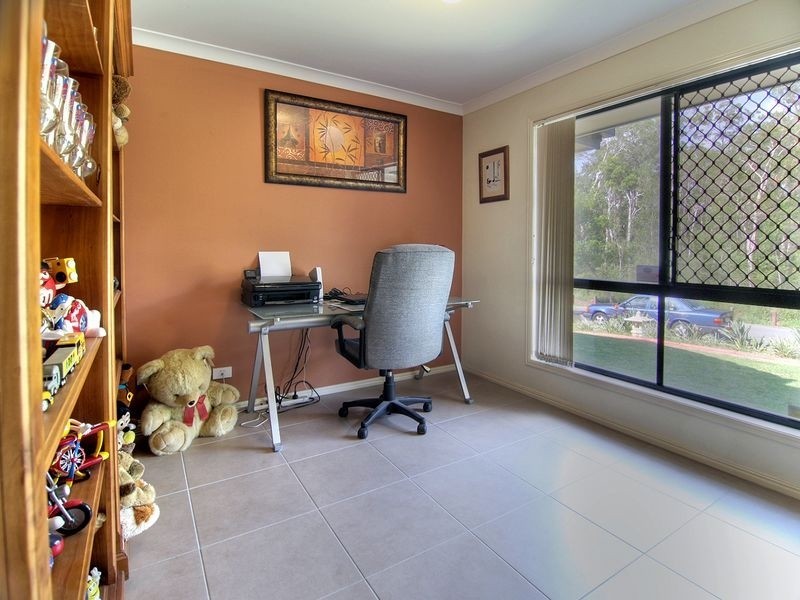 55 Watarrka Drive, Parkinson QLD 4115