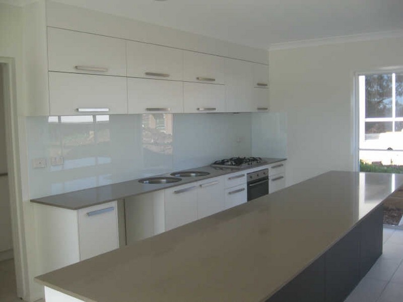 11 Fels Close, Eight Mile Plains QLD 4113