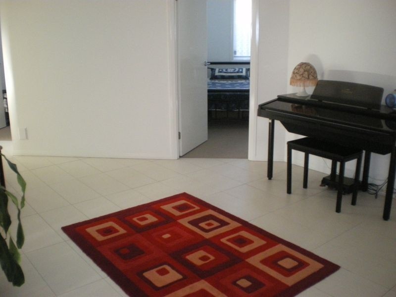 11 Fels Close, Eight Mile Plains QLD 4113