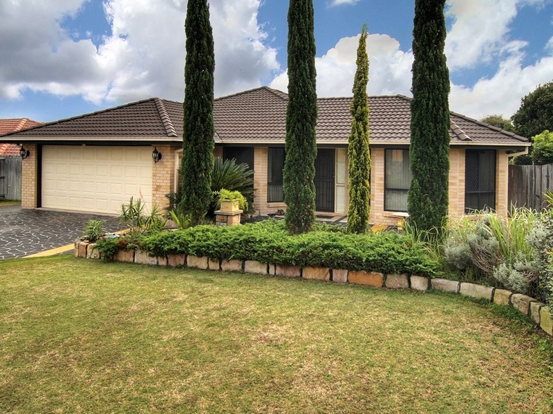 26 Yellowstone Place, Parkinson QLD 4115