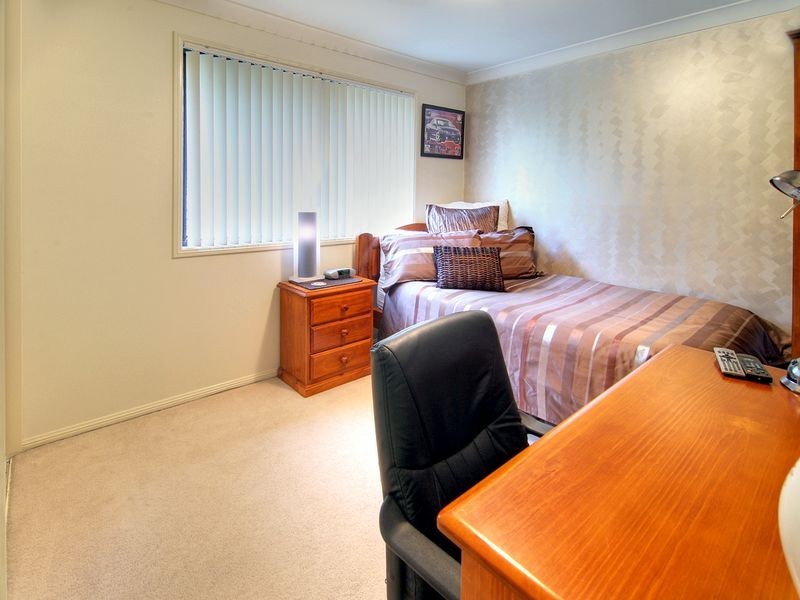 26 Yellowstone Place, Parkinson QLD 4115