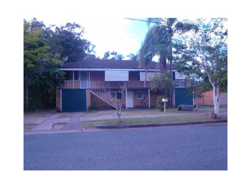 7 Grout Street, Macgregor QLD 4109